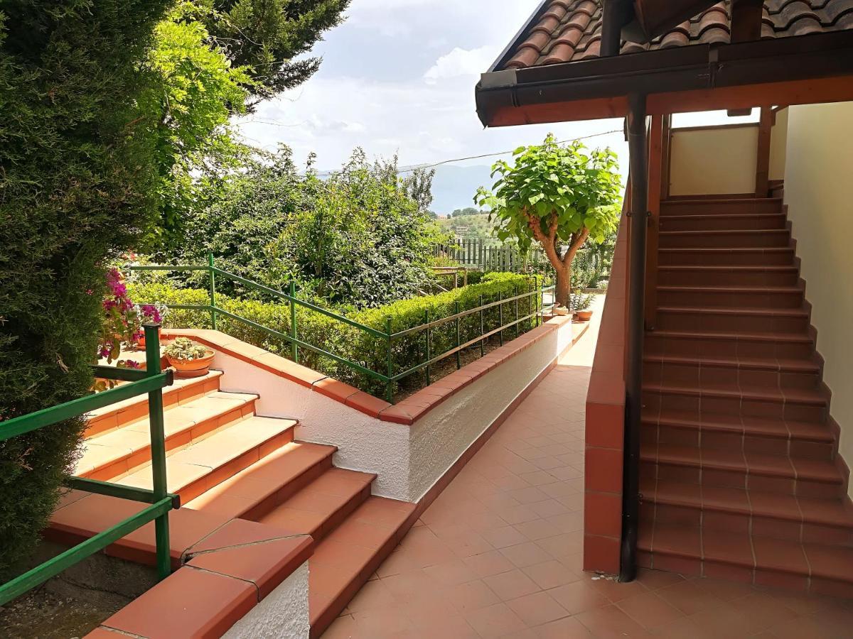 La Dimora Di Radha B&B Centro Olistico Rende Eksteriør bilde